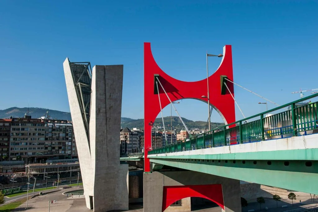La Salve Bridge — Arcos Rojos, Daniel Buren